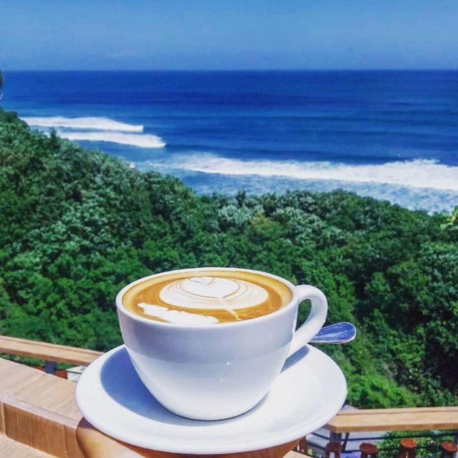 Готель La Bomie Uluwatu By Bukit Vista Екстер'єр фото