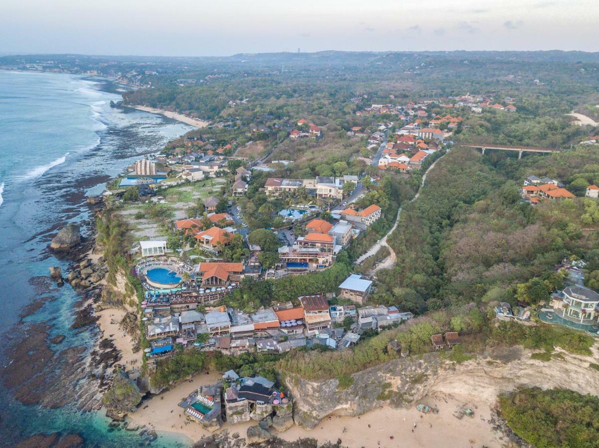 Готель La Bomie Uluwatu By Bukit Vista Екстер'єр фото
